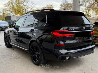 BMW X7 X7 xDrive40d 48V Msport Pro *360*7 POSTI*IVA ESPOSTA* Nero usata Roma