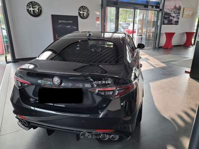 Alfa Romeo Giulia Giulia 2.9 V6 Bi-Turbo AT8 Quadrifoglio *PROMO*24 MESI DI GARANZIA* Nero usata Roma