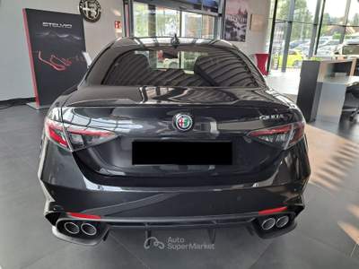 Alfa Romeo Giulia Giulia 2.9 V6 Bi-Turbo AT8 Quadrifoglio *PROMO*24 MESI DI GARANZIA* Nero usata Roma