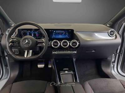 Mercedes-Benz Classe B B 200 Automatic AMG Line Premium *TETTO*PROMO* Argento usata Roma