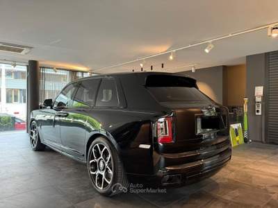 Rolls Royce Cullinan Cullinan Black Badge Edition *IVA ESPOSTA* Nero usata Roma