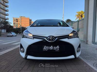 Toyota Yaris 5 porte Active Bianco usata Andria