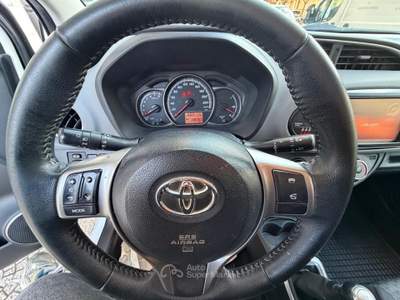 Toyota Yaris 5 porte Active Bianco usata Andria