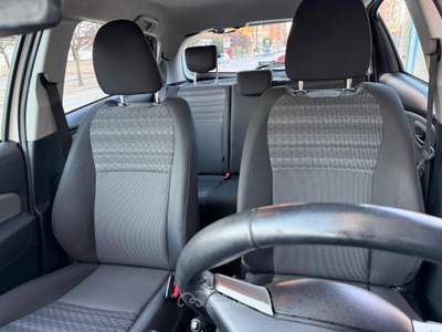 Toyota Yaris 5 porte Active Bianco usata Andria