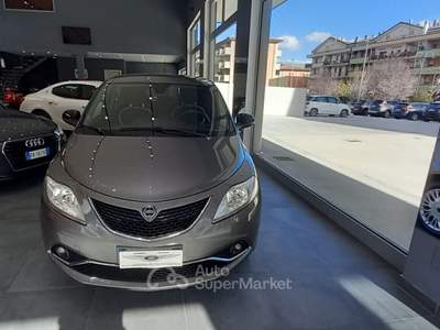 Lancia Ypsilon 5 porte Gold Grigio usata Isernia