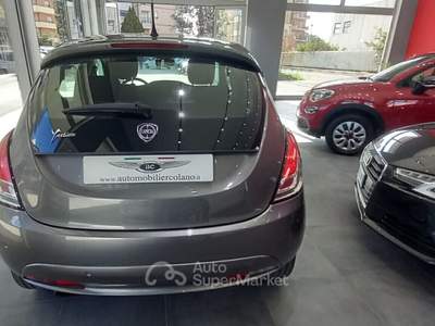 Lancia Ypsilon 5 porte Gold Grigio usata Isernia