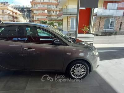 Lancia Ypsilon 5 porte Gold Grigio usata Isernia
