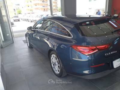 Mercedes-Benz CLA 180 CLA 180 d Automatic Shooting Brake EXTRA Blu/Azzurro usata Isernia