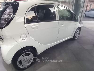 Mitsubishi i-MiEV 5p. Bianco usata Isernia