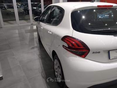 Peugeot 208 S&S 5 porte Active Van Bianco usata Isernia