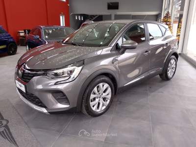 Renault Captur Blue dCi 95 CV Business Grigio usata Isernia
