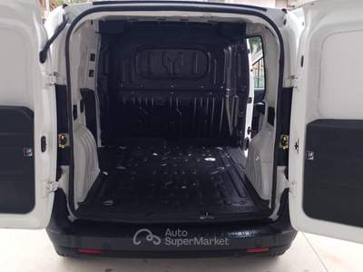 Fiat Doblò DOBLÒ CARGO 4P VETT. FURGONATA CH1 LOUNGE 1.3 MJET 95CV E6D SeS Bianco usata Isernia