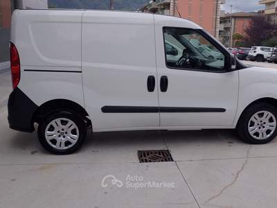 Fiat Doblò DOBLÒ CARGO 4P VETT. FURGONATA CH1 LOUNGE 1.3 MJET 95CV E6D SeS Bianco usata Isernia