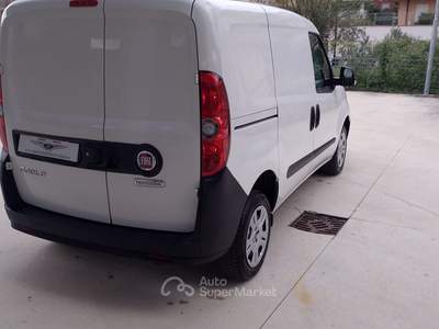 Fiat Doblò DOBLÒ CARGO 4P VETT. FURGONATA CH1 LOUNGE 1.3 MJET 95CV E6D SeS Bianco usata Isernia