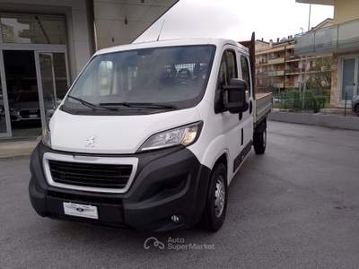 Peugeot Boxer 435 L3 2.2 BlueHDi 140cv d.c.+Cassone Bianco usata Isernia