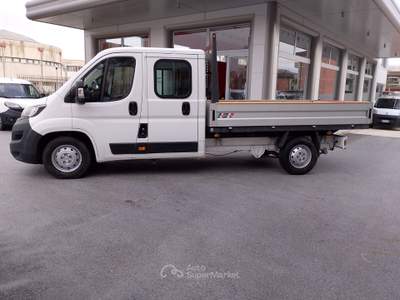Peugeot Boxer 435 L3 2.2 BlueHDi 140cv d.c.+Cassone Bianco usata Isernia