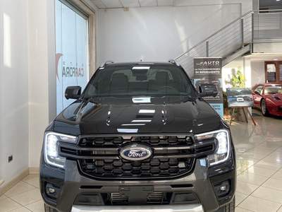 Ford Ranger Wildtrak 205 CV doppia cabina 5 posti escl. IVA Nero usata San Felice a Cancello