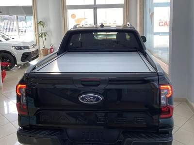 Ford Ranger Wildtrak 205 CV doppia cabina 5 posti escl. IVA Nero usata San Felice a Cancello