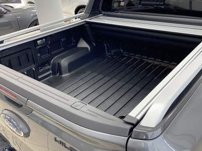 Ford Ranger Wildtrak 205 CV doppia cabina 5 posti escl. IVA Grigio usata San Felice a Cancello