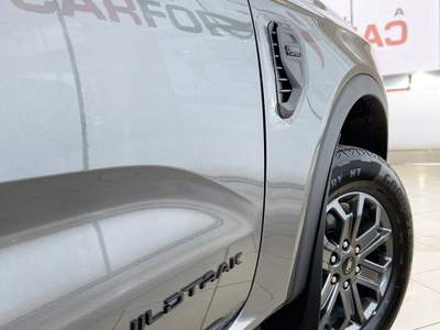 Ford Ranger Wildtrak 205 CV doppia cabina 5 posti escl. IVA Grigio usata San Felice a Cancello