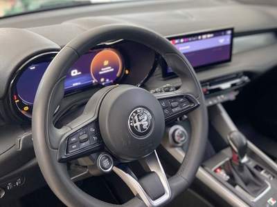 Alfa Romeo Tonale TCT6 Super Nero usata San Felice a Cancello