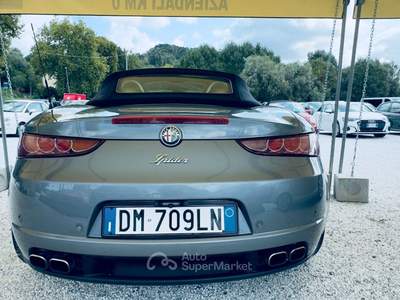 Alfa Romeo Spider JTDM Exclusive 147kw Argento usata Massarosa