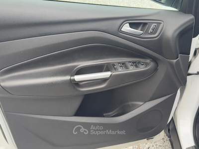 Ford Kuga S&S 4WD Powershift Titanium Bianco usata Massarosa