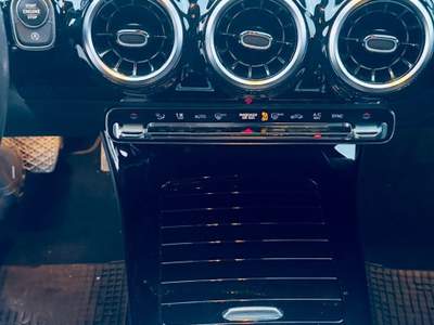 Mercedes-Benz CLA Automatic Shooting Brake Business Grigio usata Massarosa