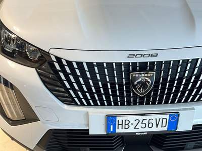 Peugeot 2008 Peugeot 2008 Allure km 0 Bianco usata THIENE