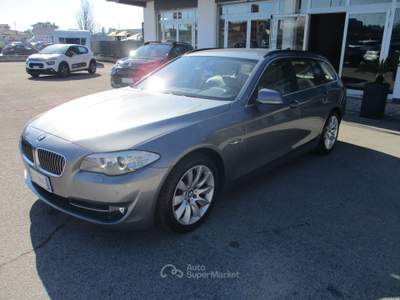 BMW Serie 5 520d 520 520d Touring Futura AUTOMATICA Grigio usata Latina