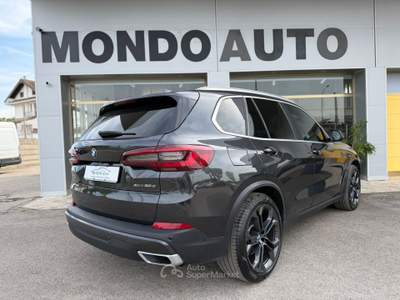 BMW X5 xDrive30d 265CV Msport Grigio usata Rovigo
