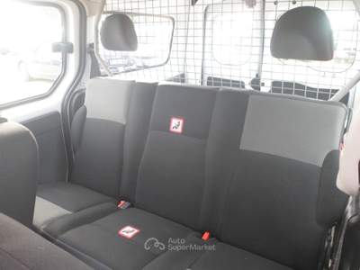 Renault Kangoo 5 posti maxi autovettura Bianco usata San Michele Salentino
