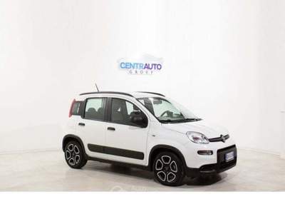 Fiat Panda Panda 1.0 FireFly 70cv Hybrid City Life Bianco usata Galatina