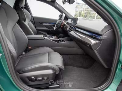 BMW Serie 5 518i M5 Touring X-DRIVE + CARBON *IVA ESPOSTA* Verde usata Roma