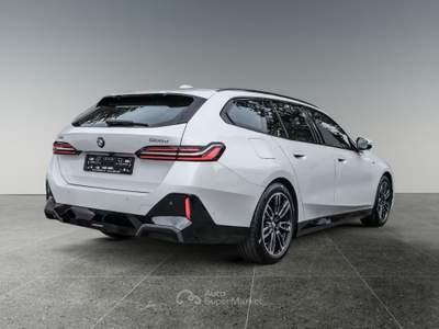 BMW Serie 5 520d 520d 48V xDrive Touring Msport Pro *IVA ESPOSTA* Bianco usata Roma