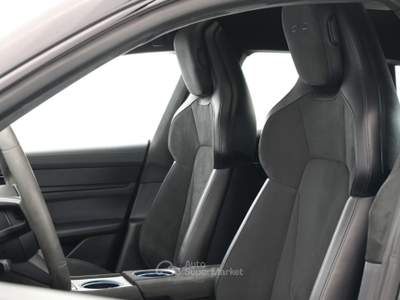 Porsche Taycan Taycan GTS Sport Turismo *IVA ESPOSTA*PROMO* Grigio usata Roma