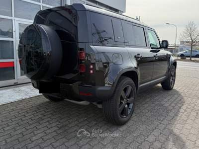 Land Rover Defender Defender 110 3.0D I6 200 CV AWD Auto S *PROMO*GARANZIA 2028* Nero usata Roma