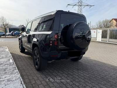 Land Rover Defender Defender 110 3.0D I6 200 CV AWD Auto S *PROMO*GARANZIA 2028* Nero usata Roma