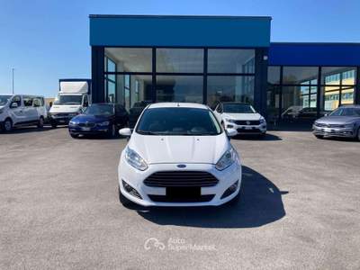 Ford Fiesta VI 5p 1.5 tdci ST-line 75cv Bianco usata Treia