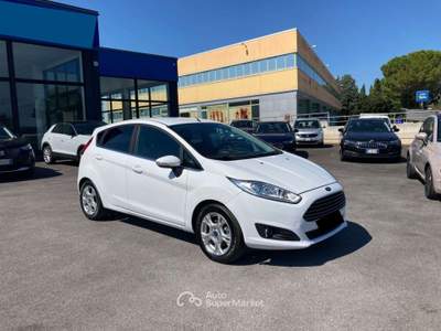 Ford Fiesta VI 5p 1.5 tdci ST-line 75cv Bianco usata Treia