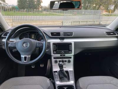Volkswagen Passat 2.0 tdi 4motion 140cv Business Argento usata Treia