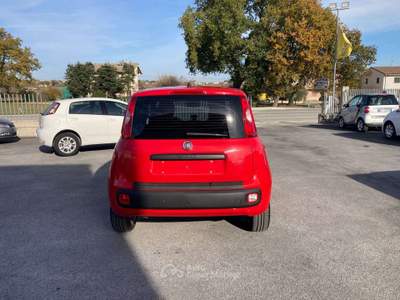 Fiat Panda 0.9 t.air t. Lounge s&s Dualogic Rosso usata Treia