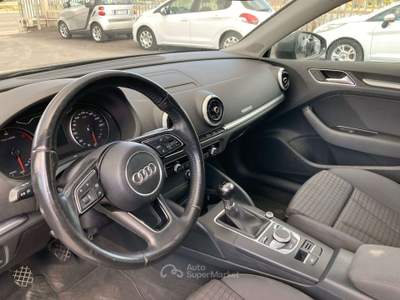 Audi A3 Sportback 1.6 tdi Sport 110cv S LINE EXTERIOR Grigio usata Treia