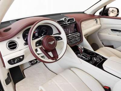 Bentley Bentayga Bentayga V8 Azure *IVA ESPOSTA* Nero usata Roma