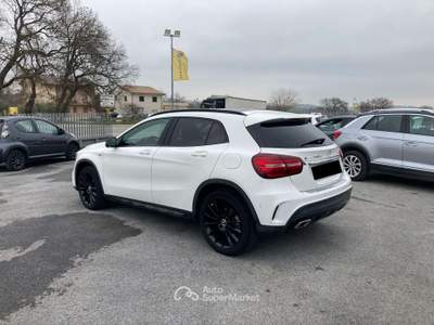 Mercedes-Benz GLA d Premium 4matic auto PACCHETTO NIGHT Bianco usata Treia