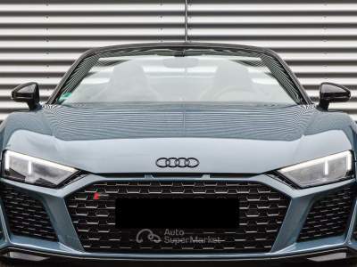 Audi R8 R8 Spyder V10 RWD S tronic performance *CARBONIO*IVA ESPOSTA*GARANZIA 2027* Grigio usata Roma