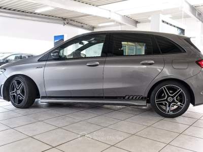 Mercedes-Benz Classe B B 180 Automatic AMG Line Premium *PROMO* Grigio usata Roma
