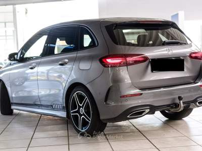 Mercedes-Benz Classe B B 180 Automatic AMG Line Premium *PROMO* Grigio usata Roma
