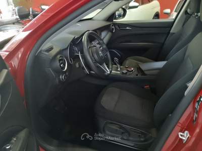Alfa Romeo Stelvio 2.2 Turbo Diesel 160CV AT8 RWD Sport-Tech Rosso usata Isernia