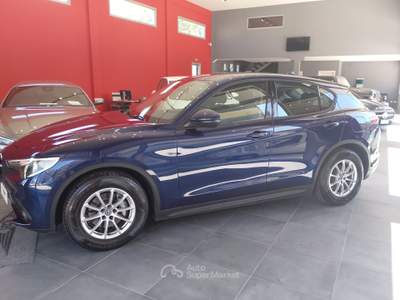 Alfa Romeo Stelvio AT8 RWD Business Blu/Azzurro usata Isernia